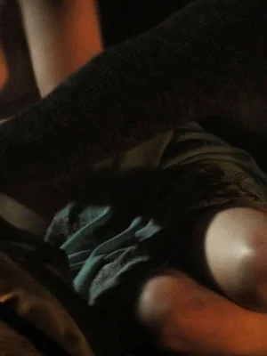 Эмилия Кларк голая - фото 36