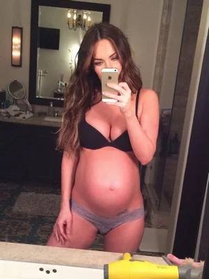 Меган Фокс голая - 51