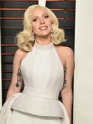 Леди Гага голая - 10