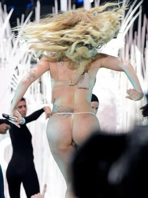 Леди Гага голая - 46