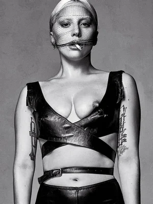 Леди Гага голая - 73