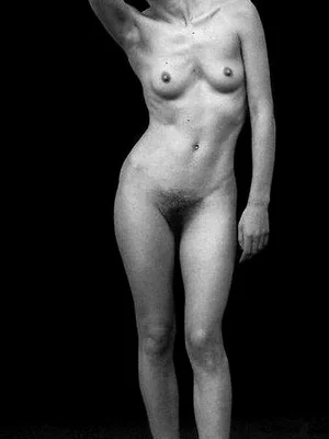 Милла Йовович голая - 44