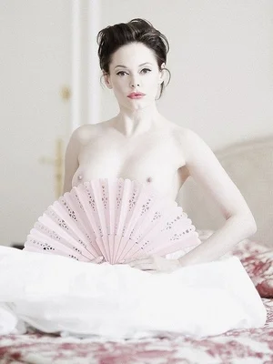 Роуз Макгоуэн голая - фото 25