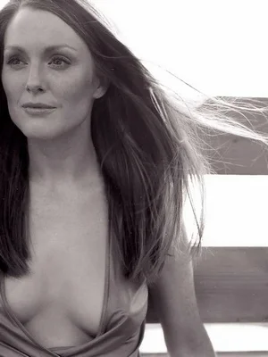 Джулианна Мур голая - 19