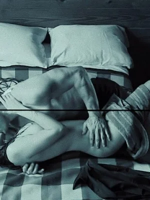 Элизабет Олсен голая - 35