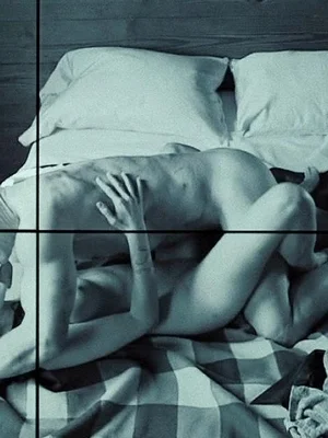 Элизабет Олсен голая - 36