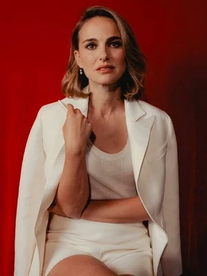 Натали Портман голая - фото 05