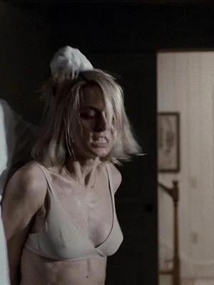 Наоми Уоттс голая - 36