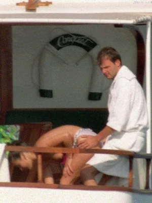 Кэтрин Зета-Джонс голая - 31