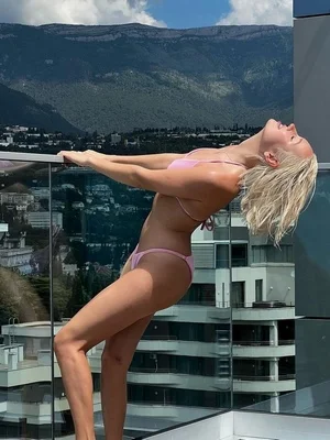 Клава Кока голая - фото 101