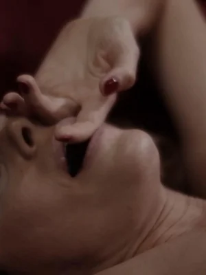 Любовь Толкалина голая - 39